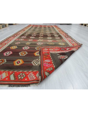 Vintage handwoven decorative Turkish kilim rug