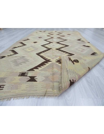 Vintage handwoven pastel one-of-a-kind Turkish kilim rug