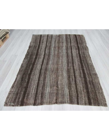 Vintage decorative Turkish kilim rug