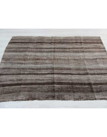 Vintage decorative Turkish kilim rug