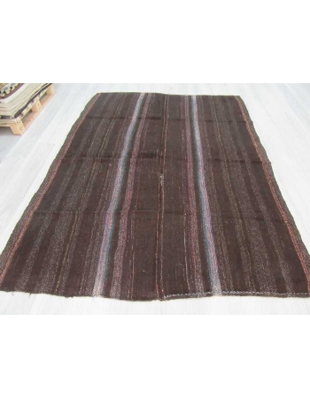 Vintage decorative Turkish kilim rug