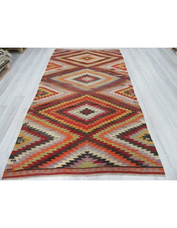 Vintage zig zag designed Turkish kilim rug