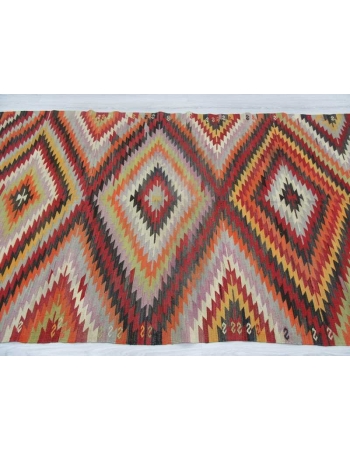 Vintage zig zag designed Turkish kilim rug