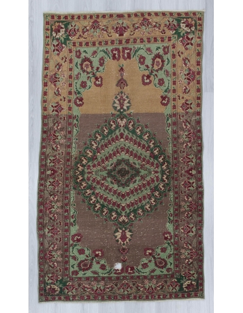 Vintage decorative Turkish Oushak rug