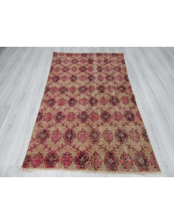 Handknotted vintage decorative Turkish rug