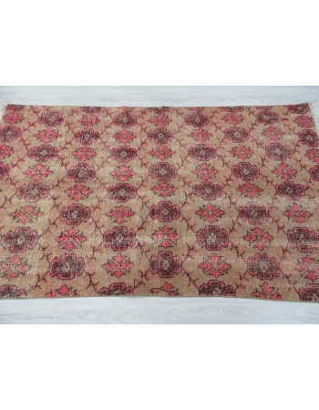 Handknotted vintage decorative Turkish rug