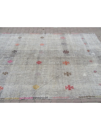 Vintage Embroidered Gray Kilim Rug