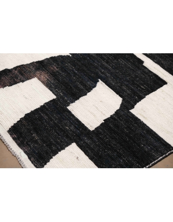 Black & White Handknotted Modern Wool Rug - 9` 2″ x 11` 8″