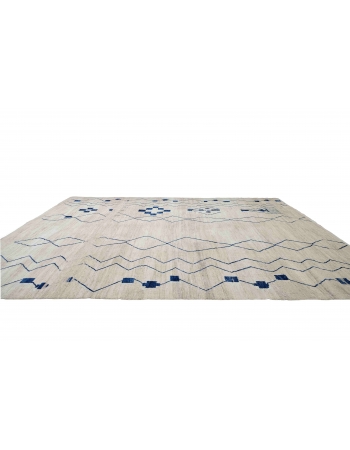Blue & Cream Oversized Modern Rug - 13` x 15` 2″