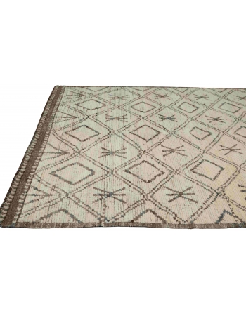 Brown & Natural Modern Wool Rug - 6` 1″ x 8` 8″