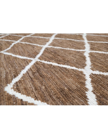Brown & White Modern Wool Rug - 6` 4″ x 10` 1″