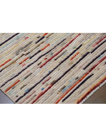 Multicolor Modern Wool Rug - 6` 8″ x 9` 7″