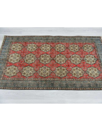 Vintage decorative Turkish rug