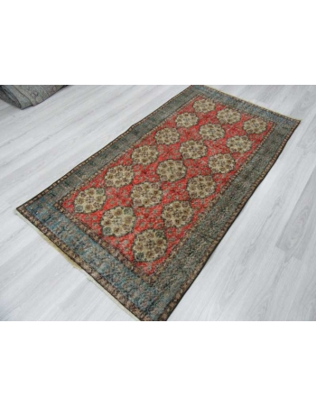 Vintage decorative Turkish rug