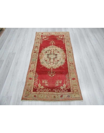 Vintage Oushak rug