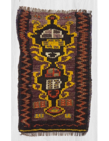 Vintage mini rug