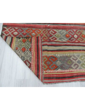 Vintage embroidered kilim rug