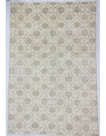 Vintage washed out floral Turkish rug