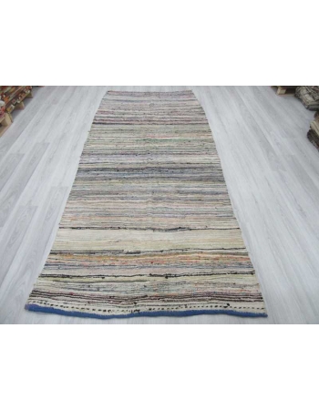 Decorative vintage rag rug
