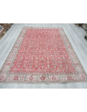 Vintage floral Turkish rug