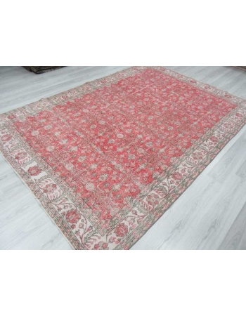 Vintage floral Turkish rug