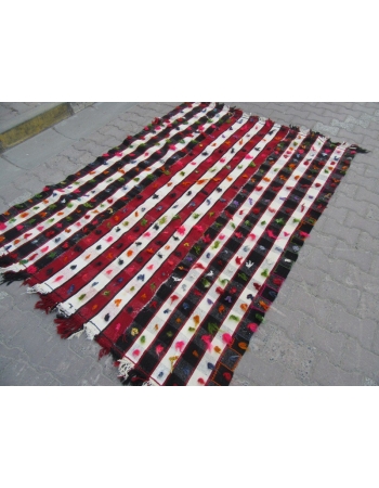 Decorative vintage filikli rug