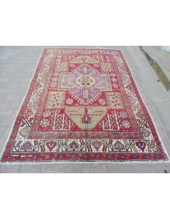 Vintage Traditional Wool Oushak Rug