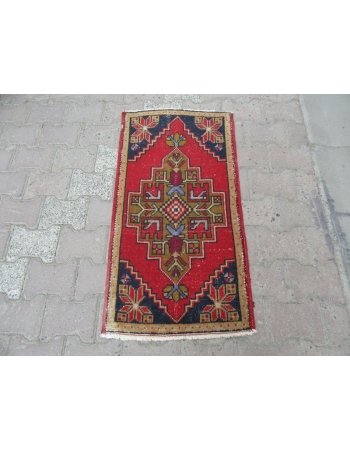 Mini Red / Black Decorative Turkish Carpet