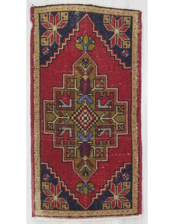Mini Red / Black Decorative Turkish Carpet