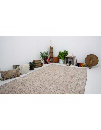 All Over Designed Vintage Turkish Carpet - 5`10" x 9`5"