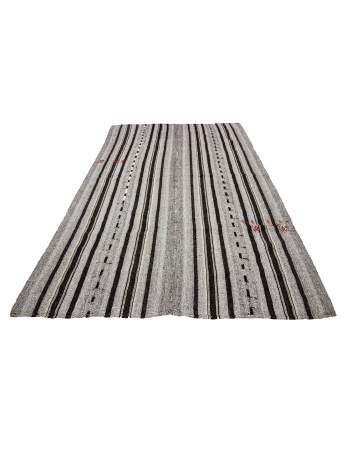 Gray & Black Striped Vintage Kilim Rug - 5`9" x 9`5"