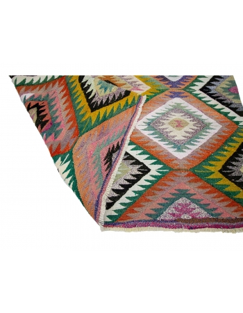 Colorful Vintage Handwoven Kilim Rug - 6`0" x 9`2"