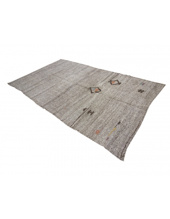 Gray Vintage Modern Kilim Rug - 5`9" x 9`10"