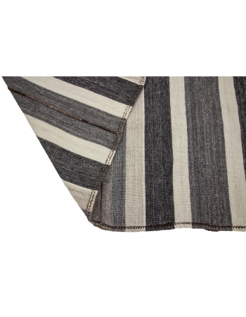 Striped Vintage Modern Kilim Rug - 4`11" x 7`9"