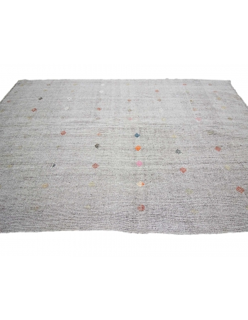 Vintage Gray Turkish Kilim Rug - 6`9" x 10`4"