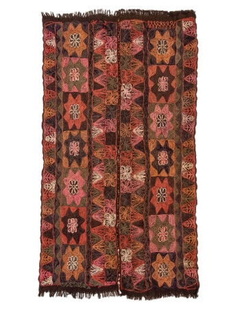 Embroidered Vintage Arabi Kilim Rug - 4`1" x 7`9"