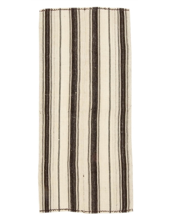 Striped Vintage Turkish Kilim Rug - 2`6" x 5`7"