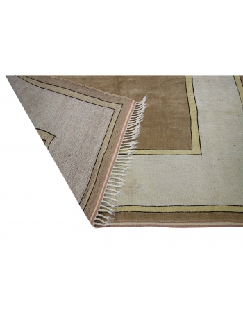 Vintage Wool Modern Turkish Milas Rug - 6`0" x 8`7"