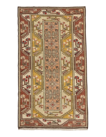 Vintage Turkish Milas Wool Rug - 3`10" x 6`9"