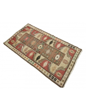 Small Vintage Turkish Milas Rug - 2`8" x 4`11"