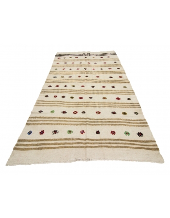 Embroidered  Vintage Hemp Kilim Rug - 4`5" x 7`10"