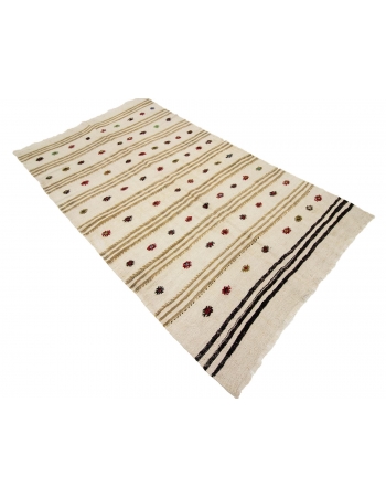 Embroidered  Vintage Hemp Kilim Rug - 4`5" x 7`10"