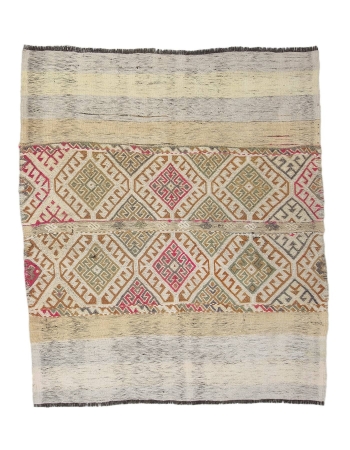 Vintage Small Turkish Kilim Rug - 4`7" x 5`3"