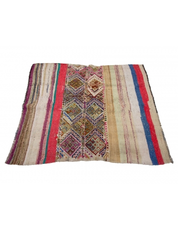 Decorative Vintage Turkish Kilim Rug - 4`7" x 5`3"