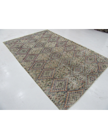 Vintage Turkish Art Deco Rug - 6`9" x 10`0"