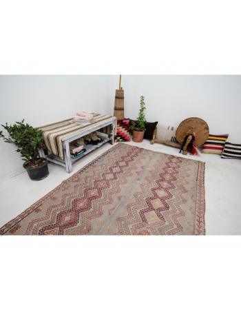 Embroidered Vintage Turkish Kilim Rug - 4`11" x 9`2"