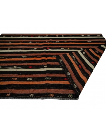 Striped Vintage Turkish Kilim Rug - 7`7" x 10`0"