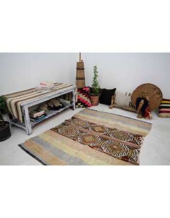 Embroidered Small Decorative Kilim Rug - 4`6" x 5`2"