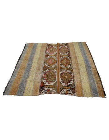 Decorative Vintage Kilim Rug - 4`6" x 5`0"