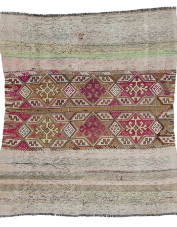 Handwoven Vintage Small Kilim Rug - 4`7" x 5`4"